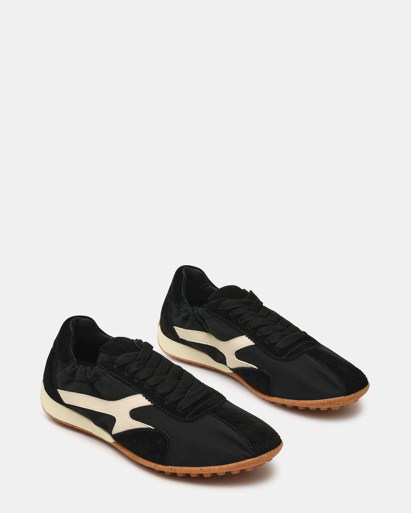 STEVEMADDEN_SHOES_ZION_BLACK-SUEDE02.jpg