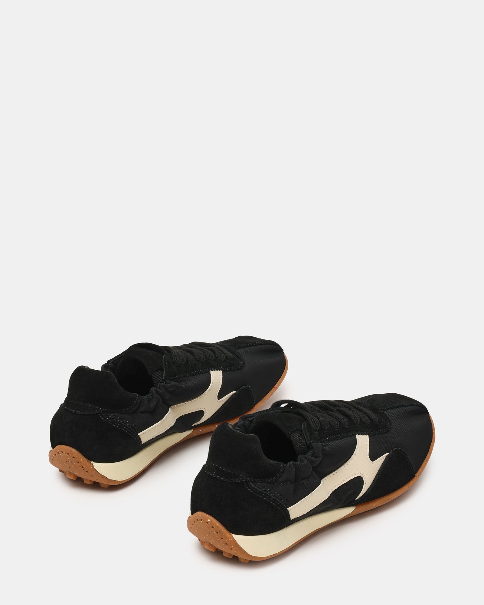 STEVEMADDEN_SHOES_ZION_BLACK-SUEDE03.jpg
