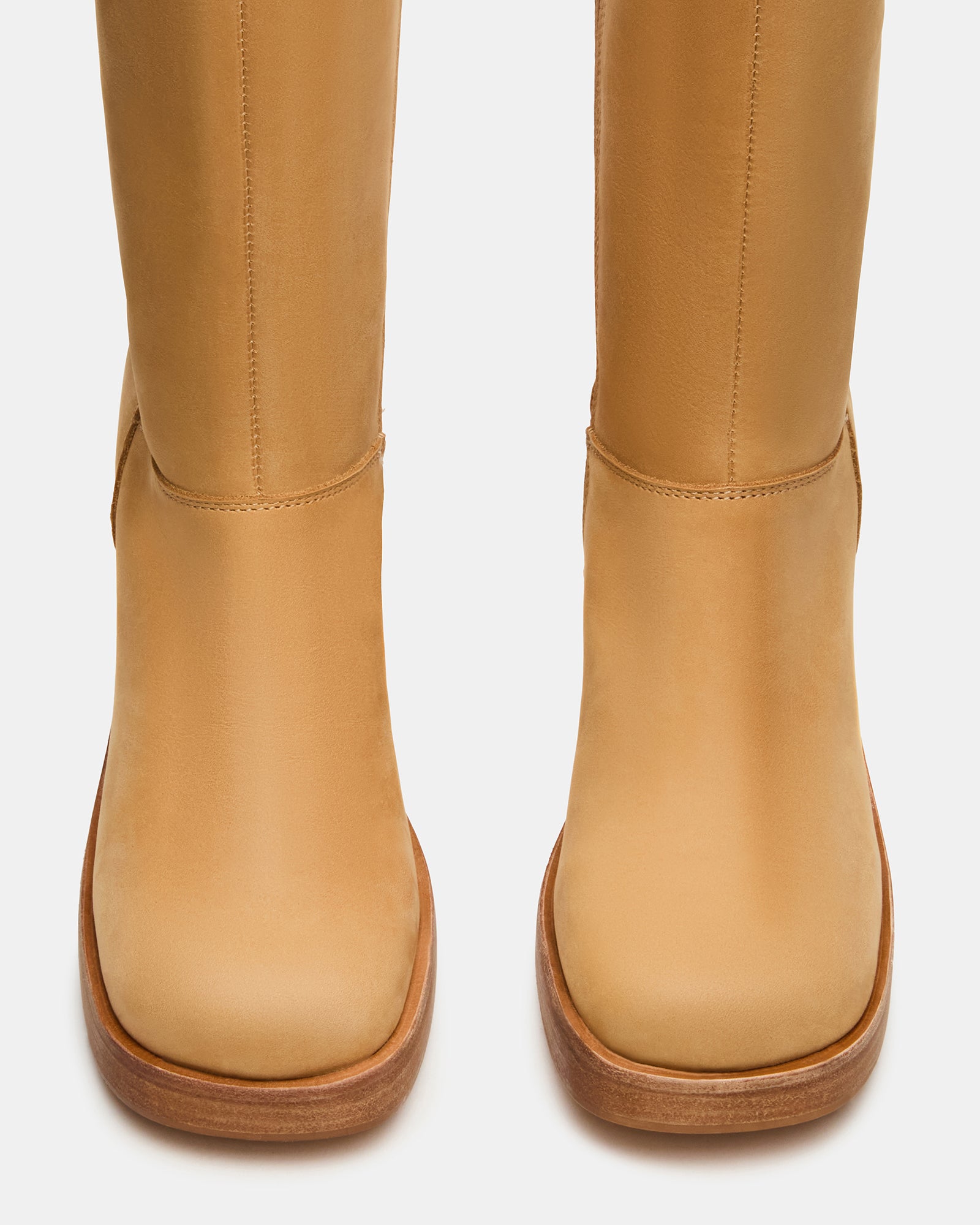 STEVEMADDEN_WOMENS_FUSION_BANANA-LEATHER_04.jpg