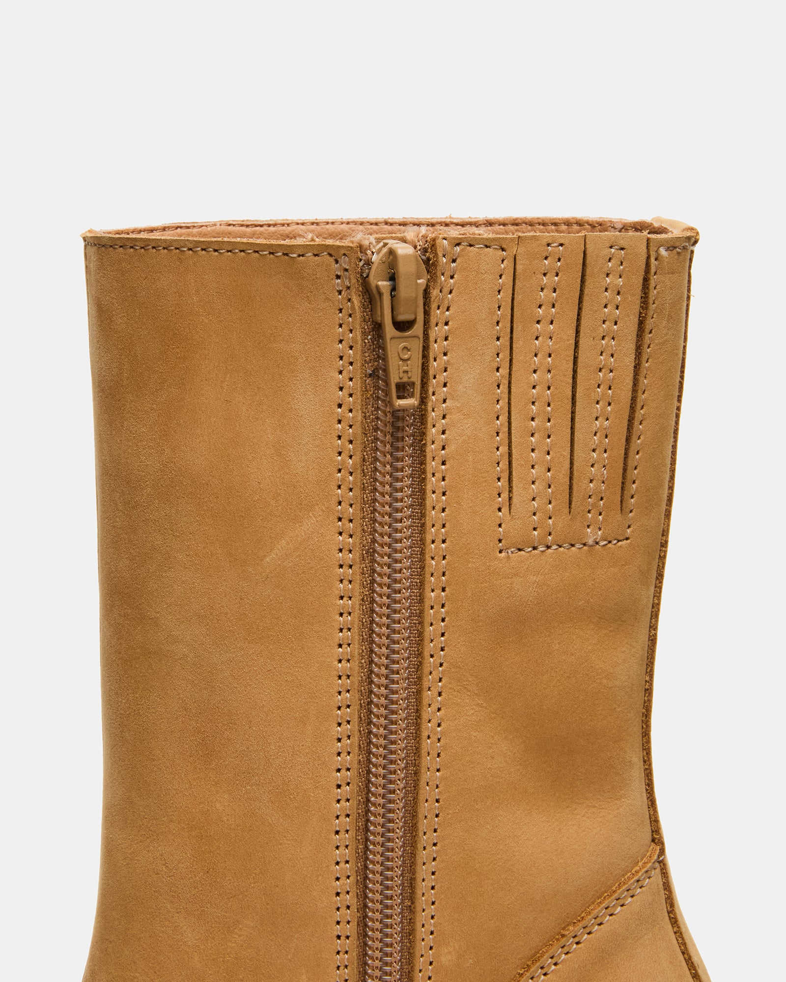 STEVEMADDEN_WOMENS_FUSION_BANANA-LEATHER_05.jpg