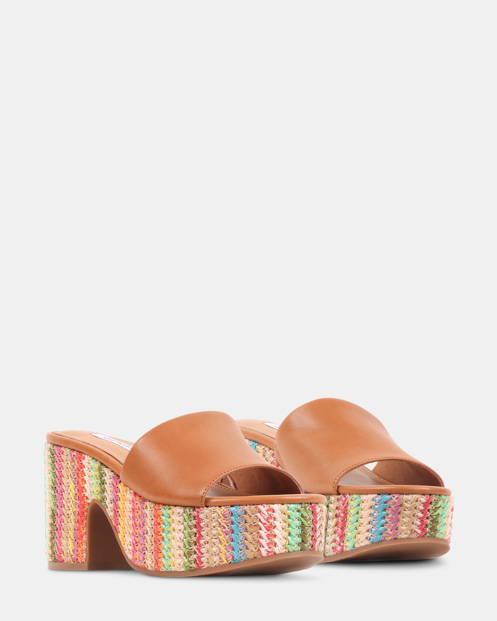 STEVE_MADDEN_TRIPPY_RAFFIA_ANGLE3_PAIR.jpg